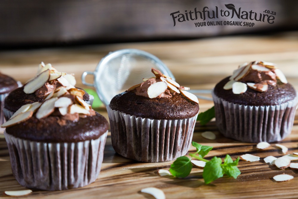 Fudgy Vegan beetroot cupcakes