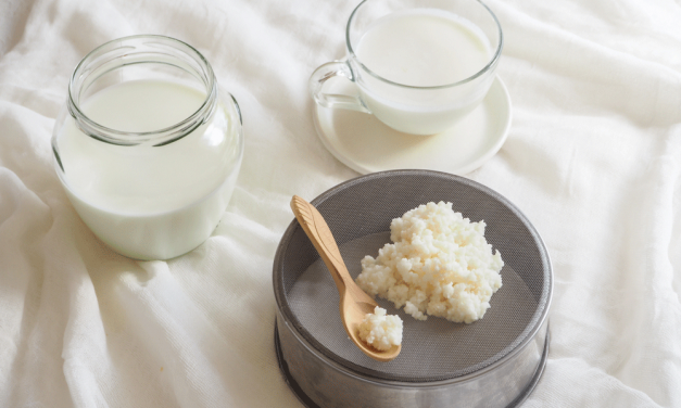 Make-Your-Own-Kefir---The-Probiotic-Drink-Your-Gut-Will-Love