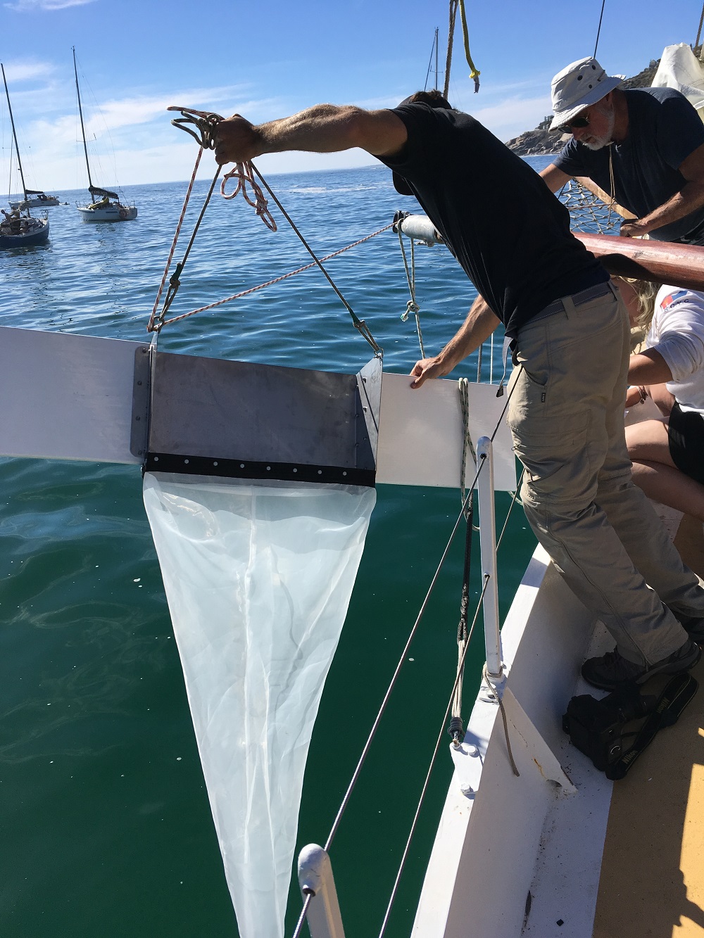 Manta Trawl being lowered into the ocean_Yatch Boaz_web