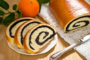 Poppy-Seed-Roll-by-The-Sweet-Rebellion_web3