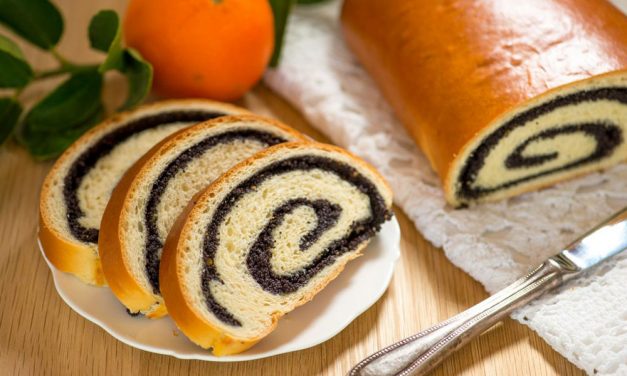 Poppy-Seed-Roll-by-The-Sweet-Rebellion_web3