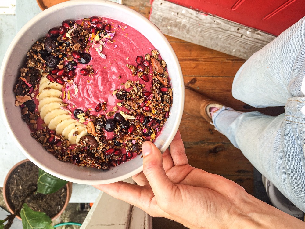 Pump up the beet breakfast bowl_hero