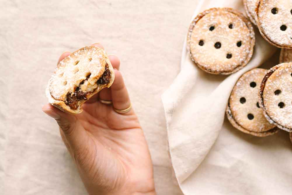 Vegan-Mince-Pies-for-Festive-Feasting-hero