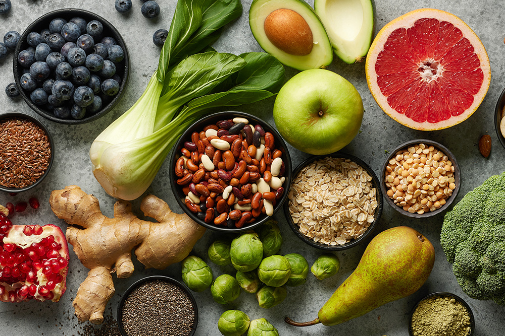 A table display of fibre-rich foods