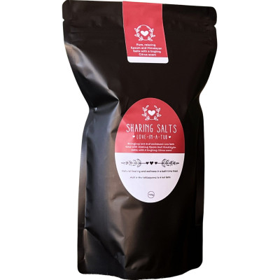Beyond Wellness Love in a Tub Sharing Salts